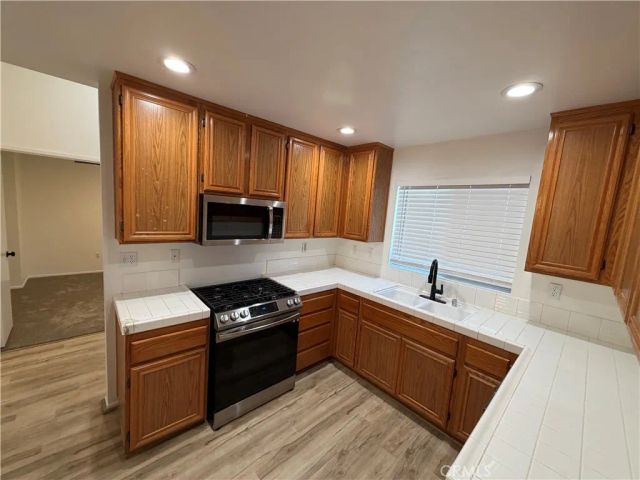 16135 La Fortuna, Moreno Valley, CA 92551