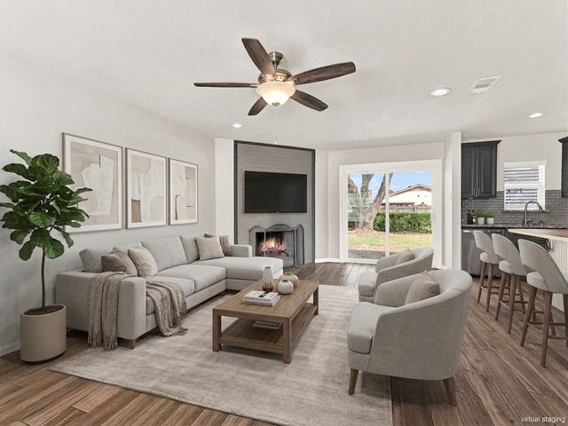 2621 Ivanridge Lane, Garland, TX 75044