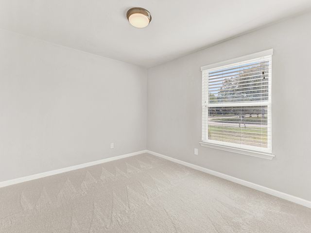 2621 Ivanridge Lane, Garland, TX 75044
