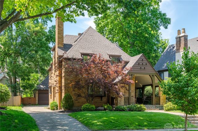 519 Shafor Boulevard, Oakwood, OH 45419