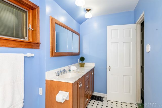 519 Shafor Boulevard, Oakwood, OH 45419
