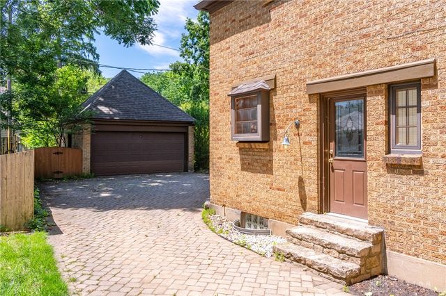 519 Shafor Boulevard, Oakwood, OH 45419