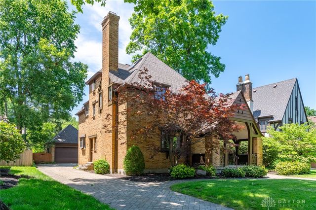 519 Shafor Boulevard, Oakwood, OH 45419