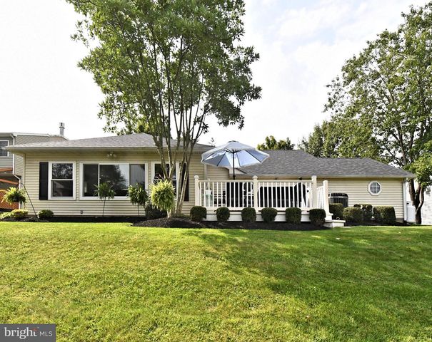 546 OLD MILL DR, Langhorne, PA 19047