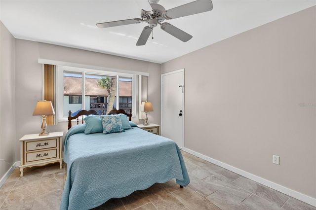 1632 STICKNEY POINT ROAD 201, Sarasota, FL 34231