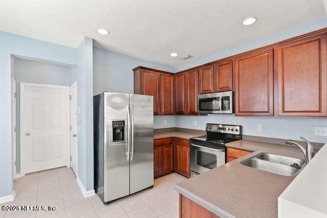11310 CAMPFIELD Circle, Jacksonville, FL 32256