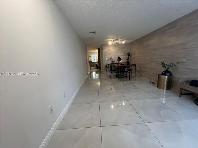 11612 NW 50th Ter 11612, Doral, FL 33178