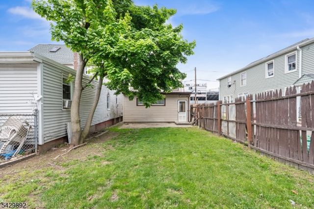 60 Bell Street, City Of Orange Twp., NJ 07050