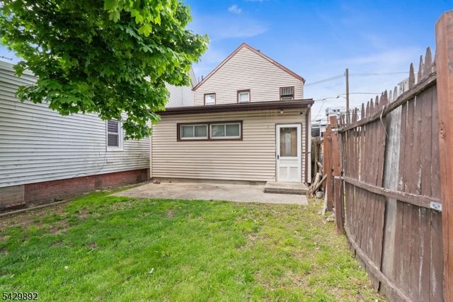 60 Bell Street, City Of Orange Twp., NJ 07050