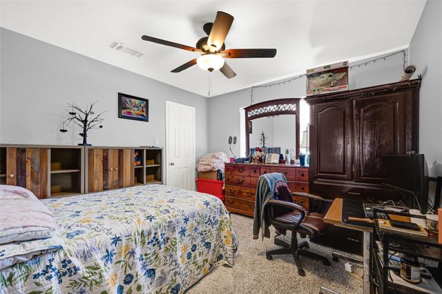 9026 Fairbloom Lane, Houston, TX 77040