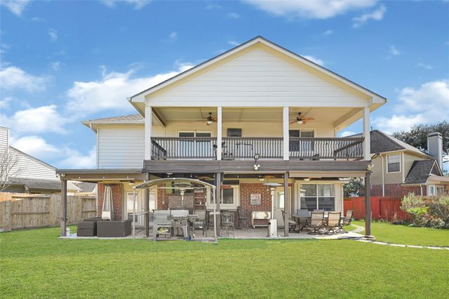 9026 Fairbloom Lane, Houston, TX 77040