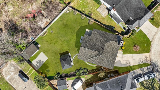 9026 Fairbloom Lane, Houston, TX 77040