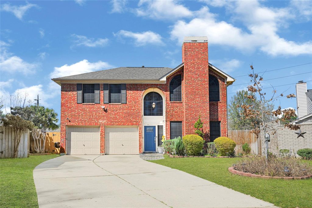 9026 Fairbloom Lane, Houston, TX 77040