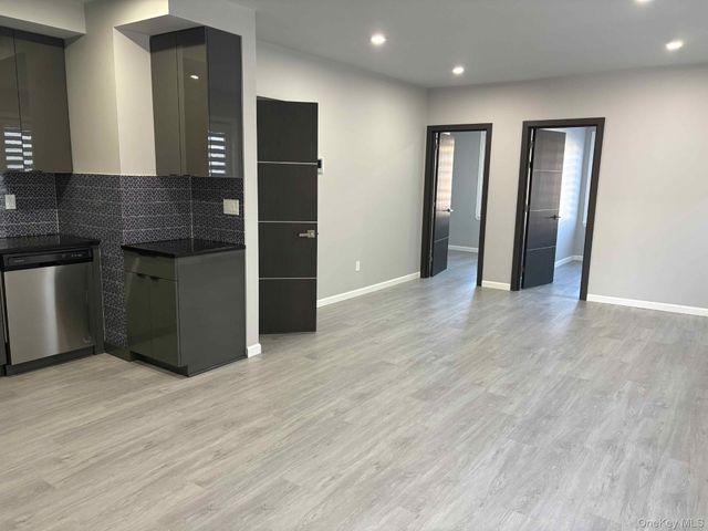 5846 Fresh Pond Road 2, Maspeth, NY 11378