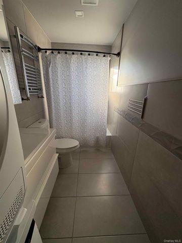 5846 Fresh Pond Road 2, Maspeth, NY 11378