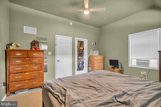 1153 FOREST GROVE RD, Vineland, NJ 08360