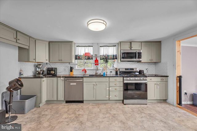1153 FOREST GROVE RD, Vineland, NJ 08360
