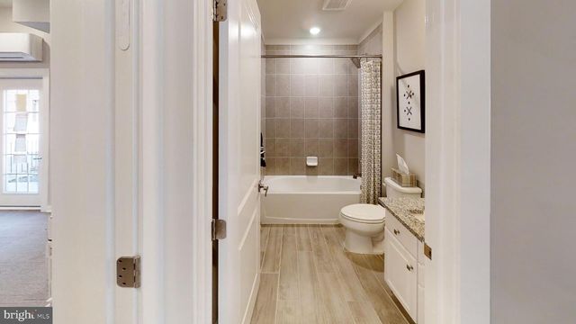 42630 HARLOW MEADOWS TER, Sterling, VA 20166