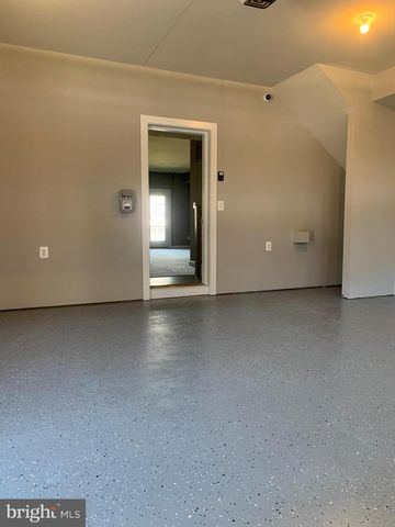 42630 HARLOW MEADOWS TER, Sterling, VA 20166
