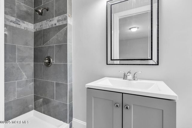 382 Dogwood Drive, Brick, NJ 08723