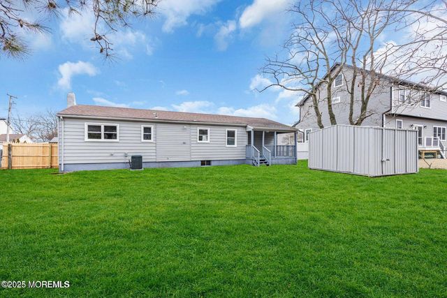 382 Dogwood Drive, Brick, NJ 08723