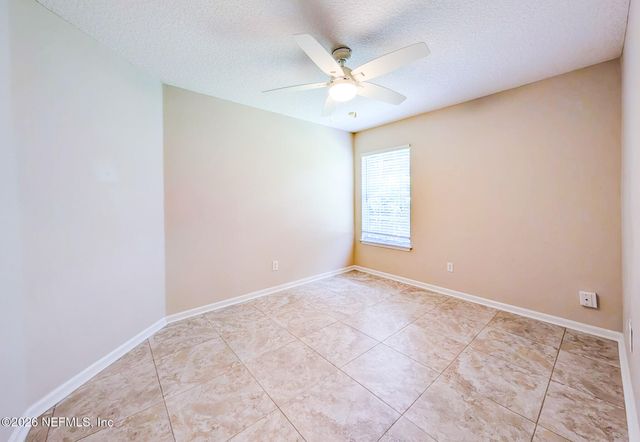 1672 BLUE HERON Lane, Jacksonville Beach, FL 32250