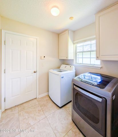 1672 BLUE HERON Lane, Jacksonville Beach, FL 32250