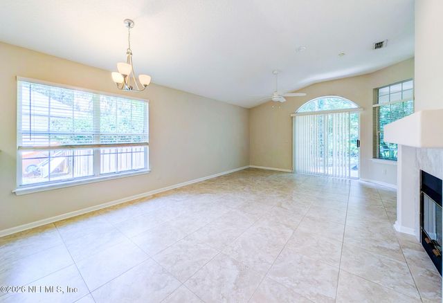1672 BLUE HERON Lane, Jacksonville Beach, FL 32250