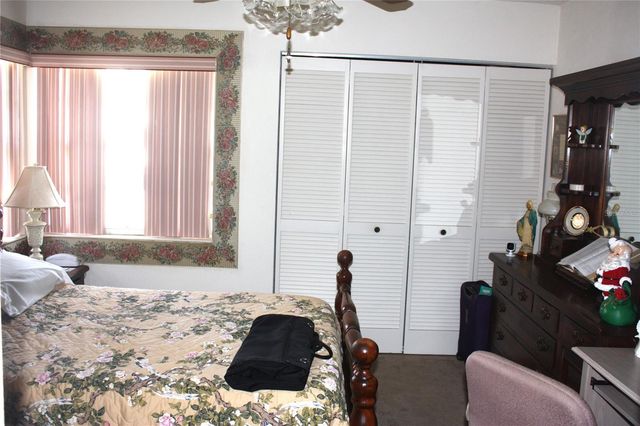 18 BRISTOL DRIVE, Palm Coast, FL 32137