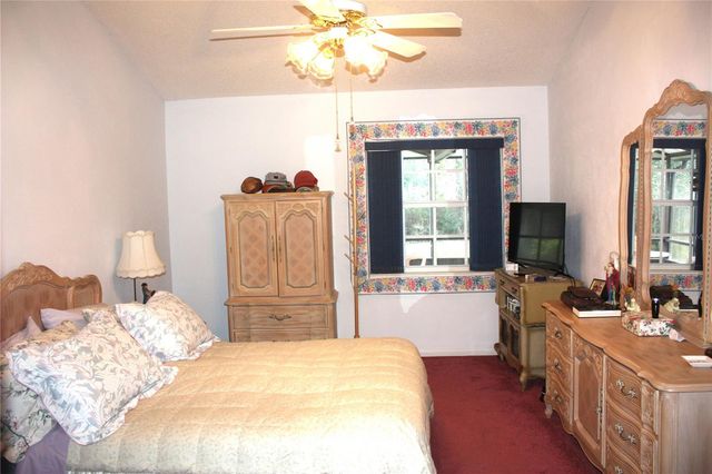 18 BRISTOL DRIVE, Palm Coast, FL 32137