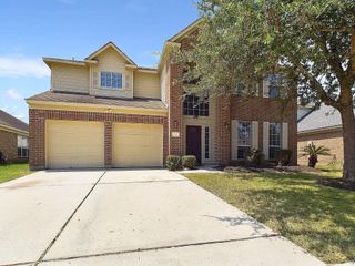 17107 Dawn Shadows Drive, Humble, TX 77346
