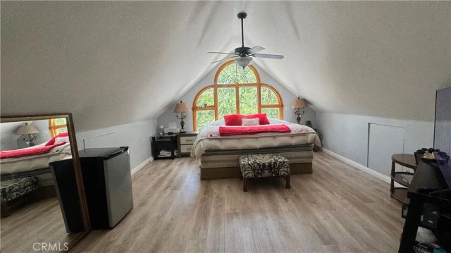 23869 Wildwood, Crestline, CA 92325