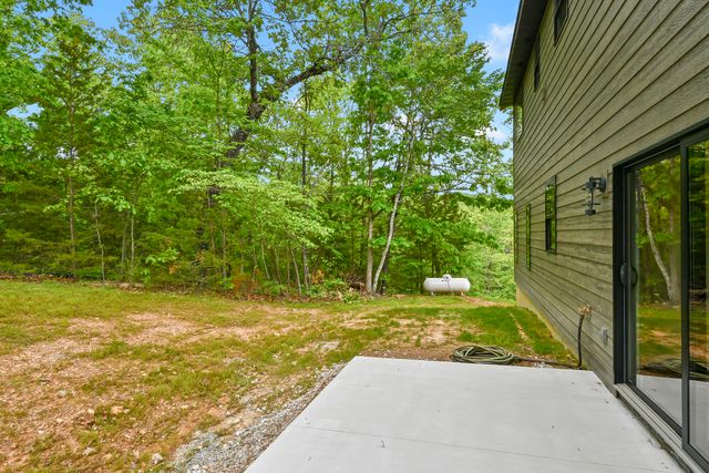 1 Top Lane, Lampe, MO 65681