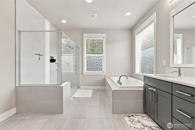 31357 43rd Place SW, Federal Way, WA 98023