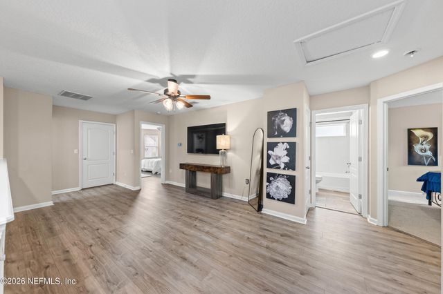 2678 CAROLINE HILLS Drive, Jacksonville, FL 32225