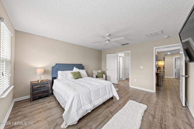 2678 CAROLINE HILLS Drive, Jacksonville, FL 32225