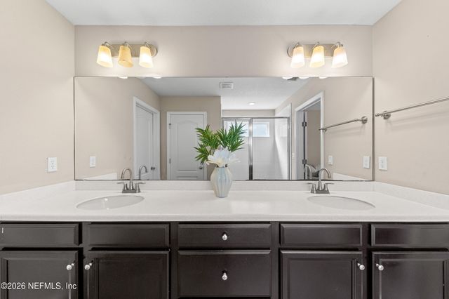 2678 CAROLINE HILLS Drive, Jacksonville, FL 32225