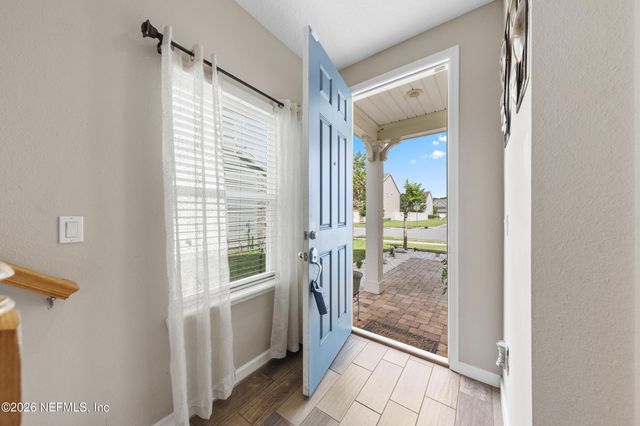 2678 CAROLINE HILLS Drive, Jacksonville, FL 32225