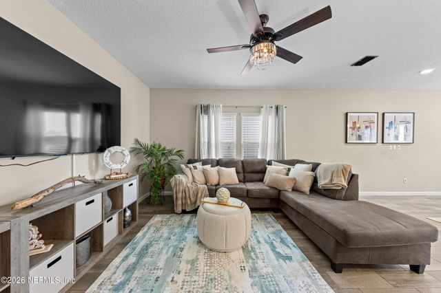 2678 CAROLINE HILLS Drive, Jacksonville, FL 32225