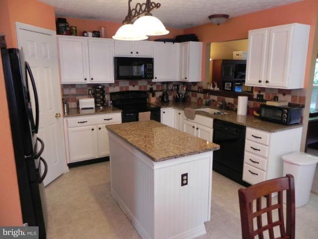 425 BUTTON WOODS RD, Elkton, MD 21921