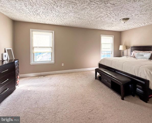 515 CAPITOL HEIGHTS BLVD, Capitol Heights, MD 20743