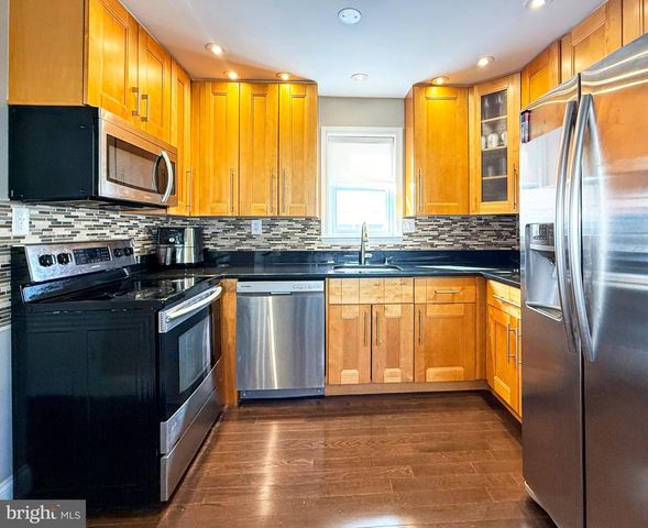 515 CAPITOL HEIGHTS BLVD, Capitol Heights, MD 20743