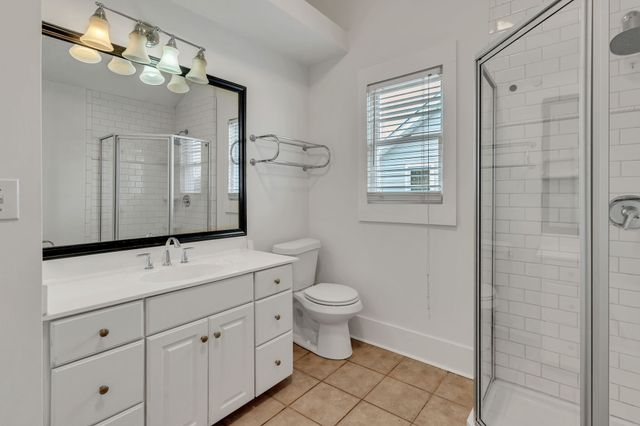 809 Jones St, Old Hickory, TN 37138