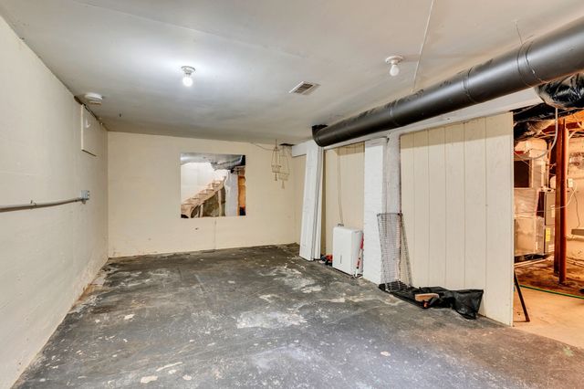 809 Jones St, Old Hickory, TN 37138