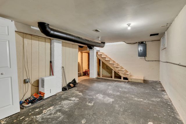 809 Jones St, Old Hickory, TN 37138