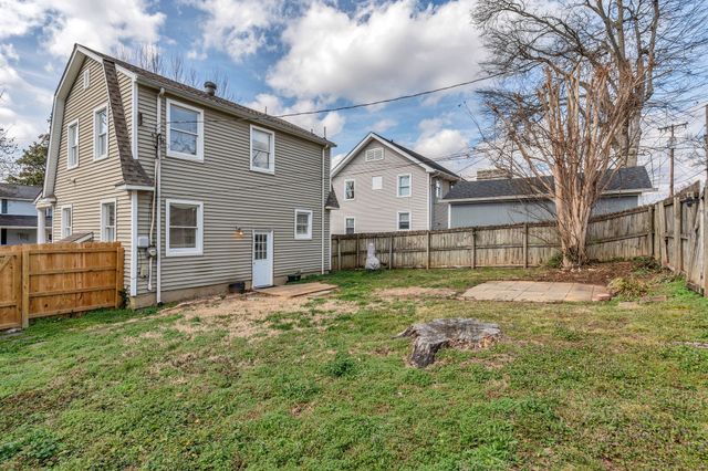 809 Jones St, Old Hickory, TN 37138