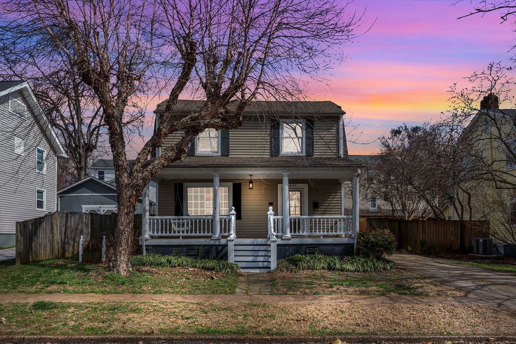 809 Jones St, Old Hickory, TN 37138