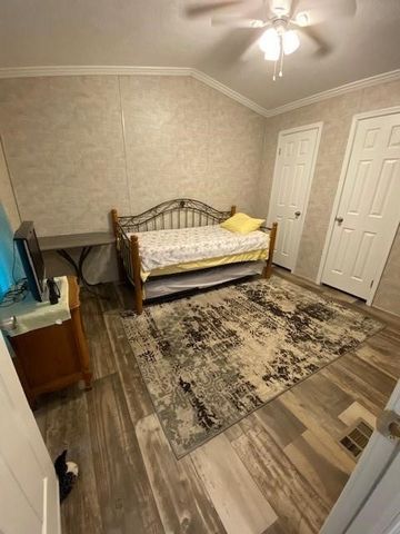 2721 WEST PARK Lane, Erie, PA 16506