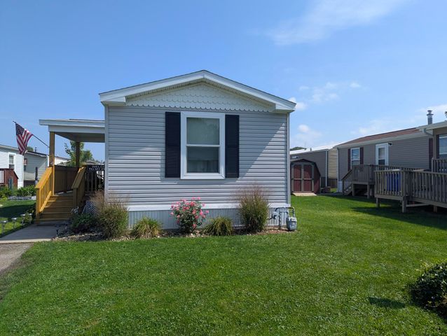 2721 WEST PARK Lane, Erie, PA 16506