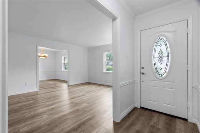 10719 Burgoyne Road, Houston, TX 77042